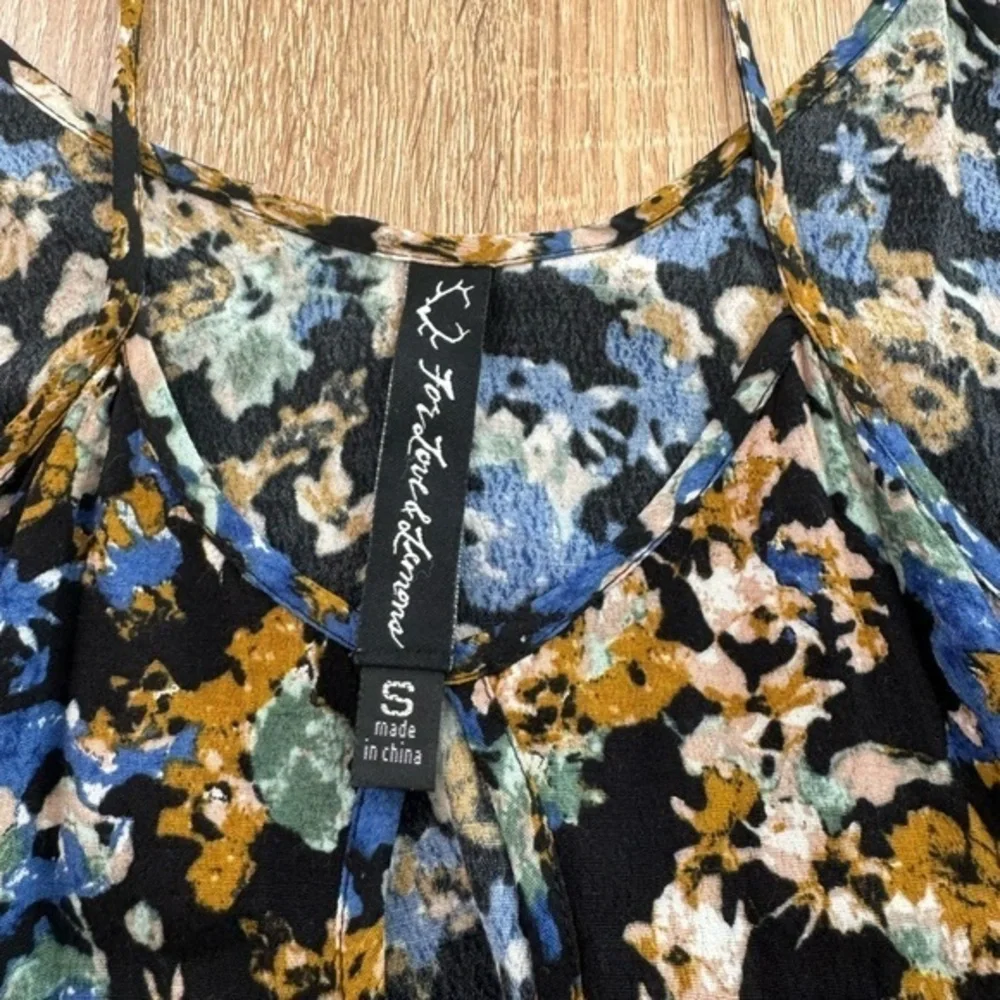 For Love‎ and Lemons Watercolor Floral Casual Mini Dress Size Small